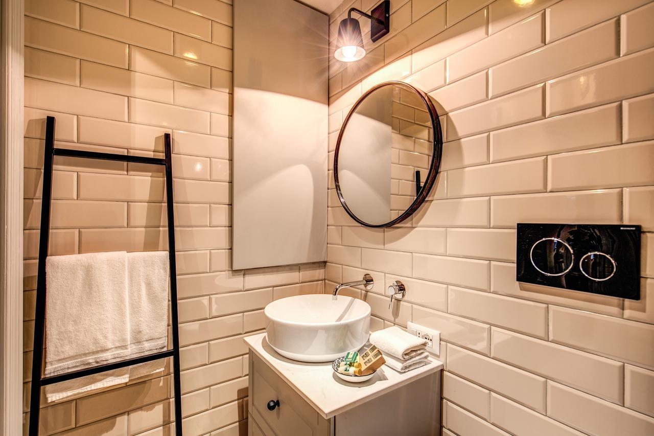 Decharme Apartment With Terrace In Monti Roma Exterior foto